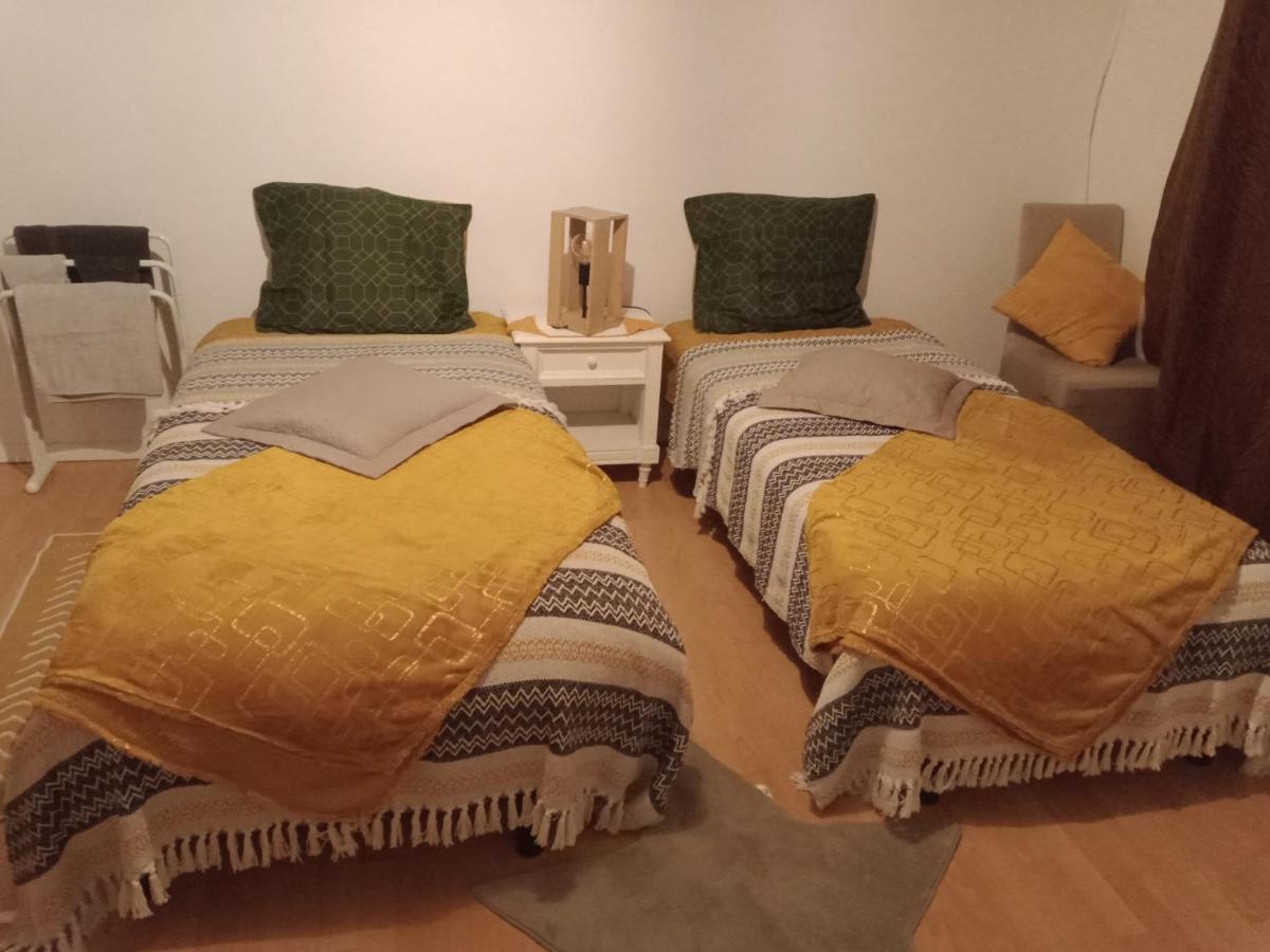 La Briarde Triple Pdj Bed & Breakfast Boissy-le-Chatel Екстериор снимка